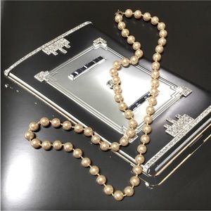 🌟 SALE $15 🌟 Vintage 1980’s Faux Glass Hand Knotted Champagne Pearl Necklace